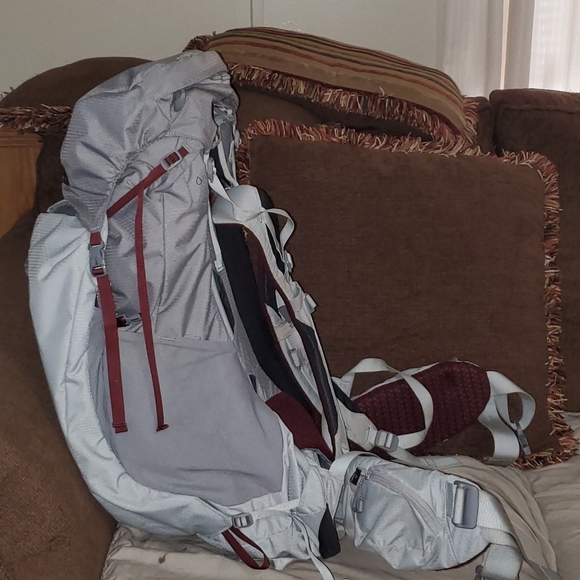 Northface Banchee 50L - Picture 5 of 7